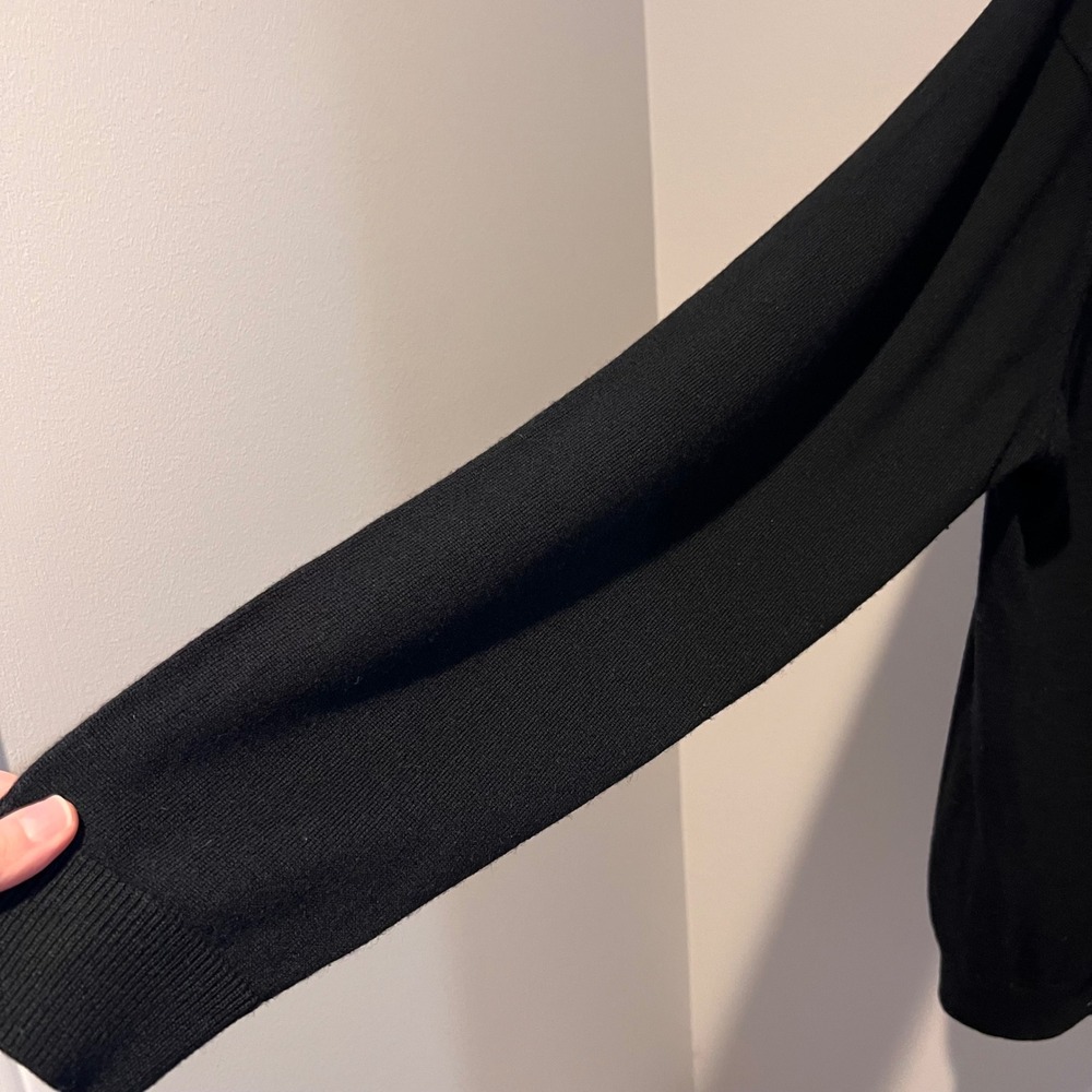 Mens 100% Merino Wool Black V-Neck Sweater Winter Modern Staple Piece TALL XLT‎ - Picture 6 of 14